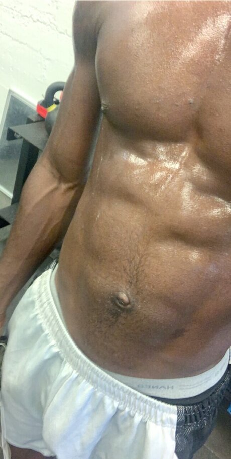 Nacktes geleaktes OnlyFans-Foto von B1gquick