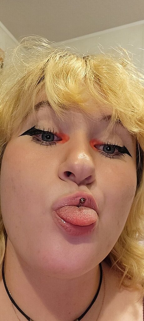 Nacktes geleaktes OnlyFans-Foto von Bell