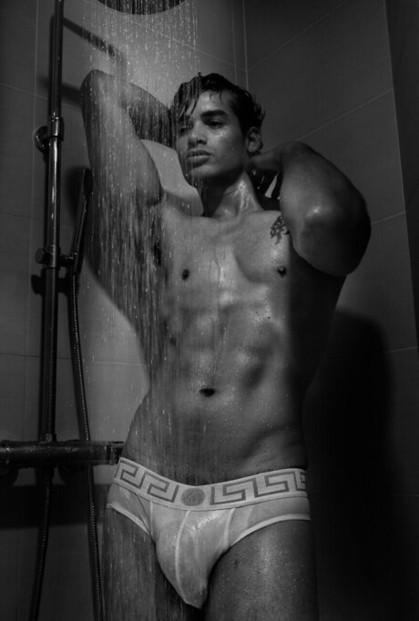 Nacktes geleaktes OnlyFans-Foto von Marcoantonioxxl