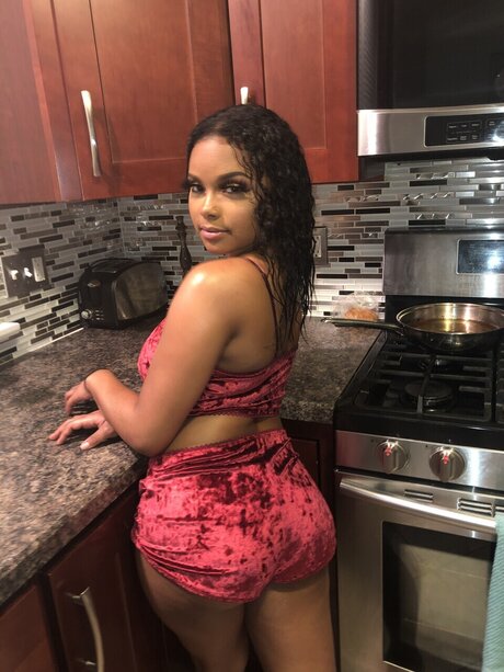Nacktes geleaktes OnlyFans-Foto von Ganesa