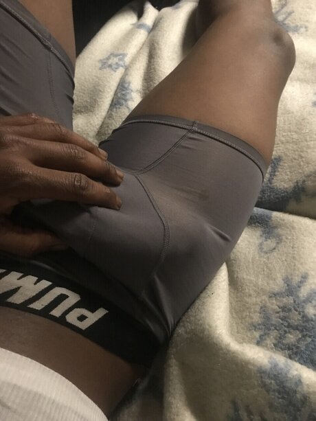 Nacktes geleaktes OnlyFans-Foto von Pleasured