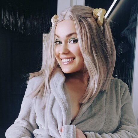 Nacktes geleaktes OnlyFans-Foto von Petite Passion
