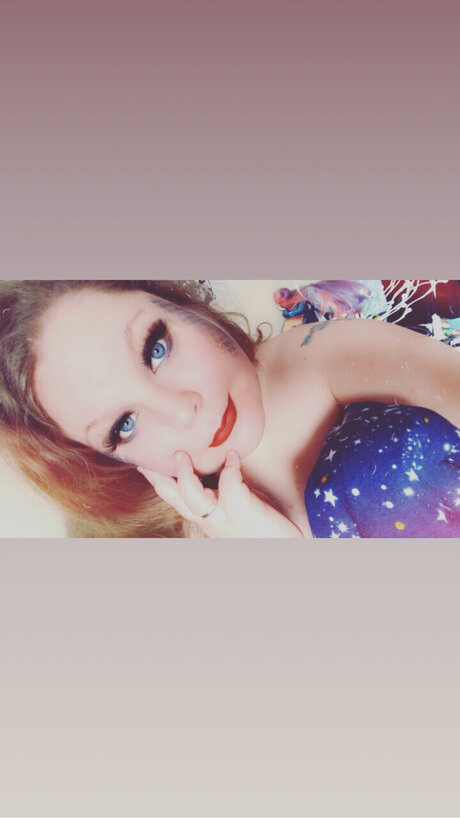 Nacktes geleaktes OnlyFans-Foto von Thefourofhearts