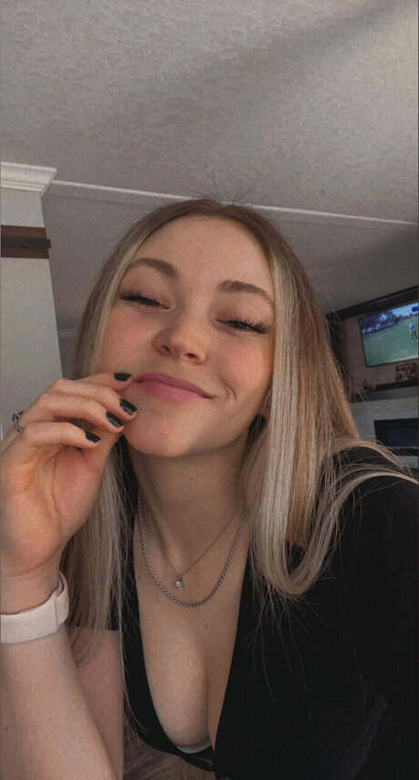 Nacktes geleaktes OnlyFans-Foto von Dacoda