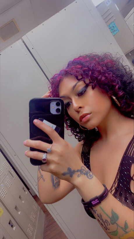 Nacktes geleaktes OnlyFans-Foto von Sailor Z
