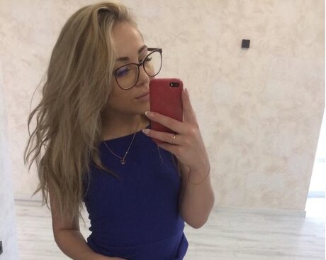 Nacktes geleaktes OnlyFans-Foto von Candymini