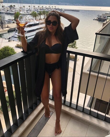 Nacktes geleaktes OnlyFans-Foto von Helga Free