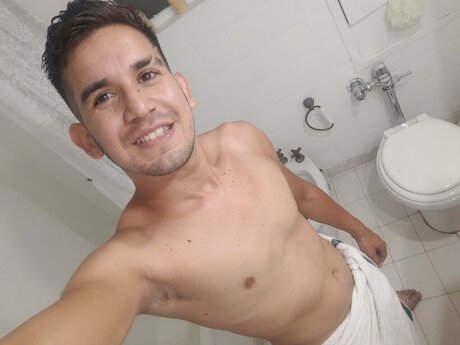 Nacktes geleaktes OnlyFans-Foto von Leonardo