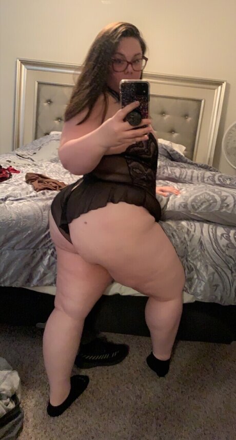 Nacktes geleaktes OnlyFans-Foto von Lovely Lanie
