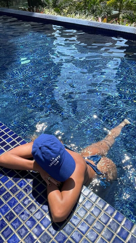 Nacktes geleaktes OnlyFans-Foto von Victoria