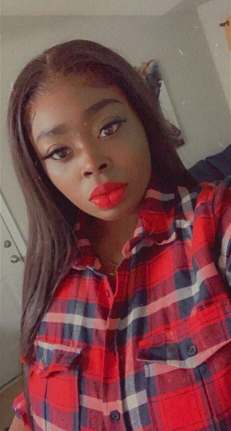 Nacktes geleaktes OnlyFans-Foto von Chocbeau