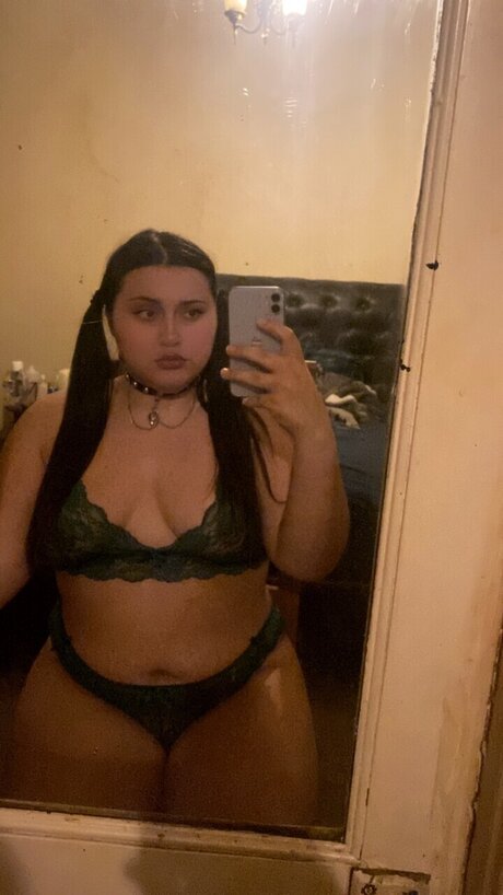 Nacktes geleaktes OnlyFans-Foto von Docha Baby 