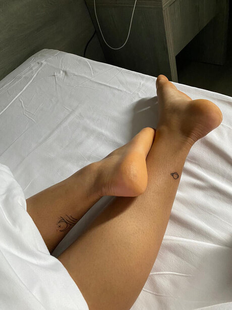 Nacktes geleaktes OnlyFans-Foto von Samba Feet