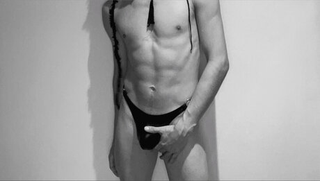 Nacktes geleaktes OnlyFans-Foto von Uriel