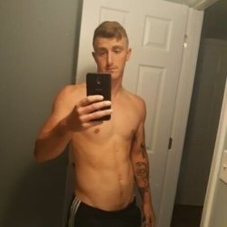 Nacktes geleaktes OnlyFans-Foto von Shawn