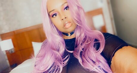 Nacktes geleaktes OnlyFans-Foto von Foxie