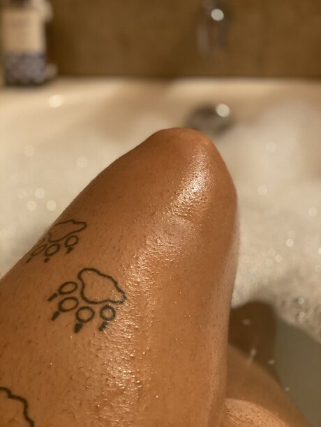 Nacktes geleaktes OnlyFans-Foto von Nv Me
