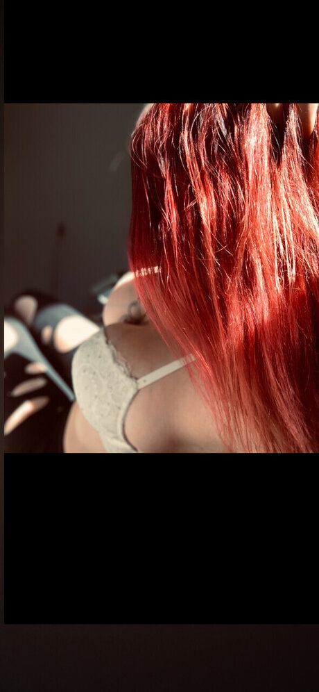 Nacktes geleaktes OnlyFans-Foto von Kiikiie