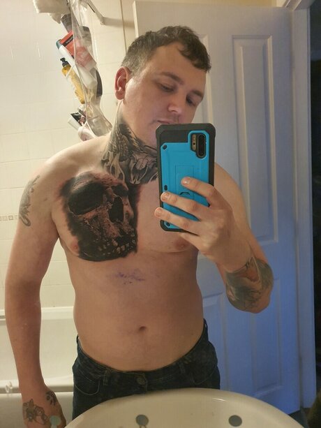 Nacktes geleaktes OnlyFans-Foto von H34rtles5
