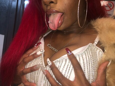 Nacktes geleaktes OnlyFans-Foto von Msbriluv
