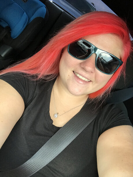 Nacktes geleaktes OnlyFans-Foto von Kat