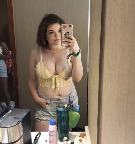 Nacktes geleaktes OnlyFans-Foto von Kay
