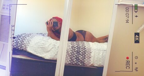 Nacktes geleaktes OnlyFans-Foto von Soul Feeder