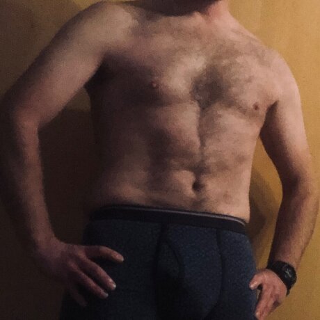 Nacktes geleaktes OnlyFans-Foto von Dadbod