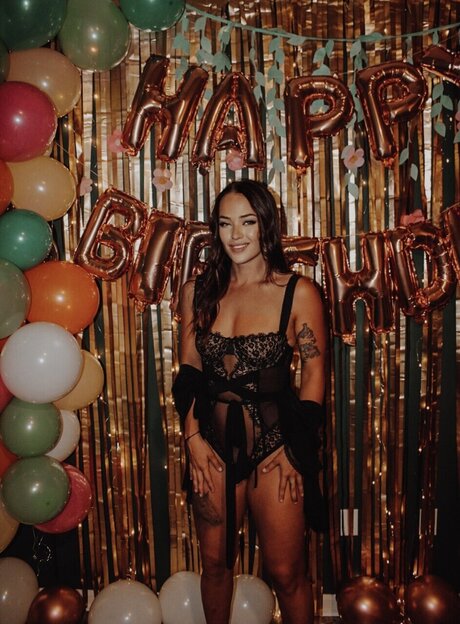 Nacktes geleaktes OnlyFans-Foto von Alice