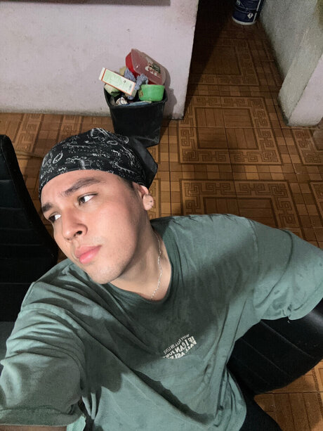 Nacktes geleaktes OnlyFans-Foto von Dan