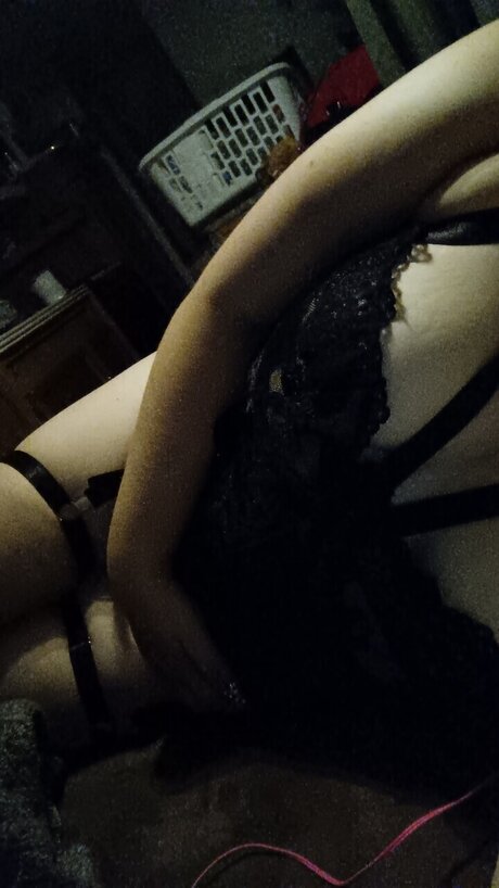 Nacktes geleaktes OnlyFans-Foto von Mommy
