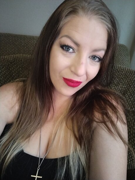 Nacktes geleaktes OnlyFans-Foto von Nikki