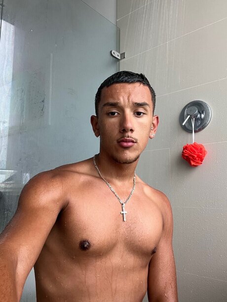 Nacktes geleaktes OnlyFans-Foto von Pablau