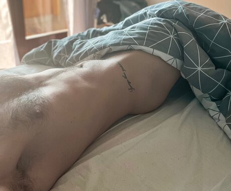 Nacktes geleaktes OnlyFans-Foto von Luchinovolgare