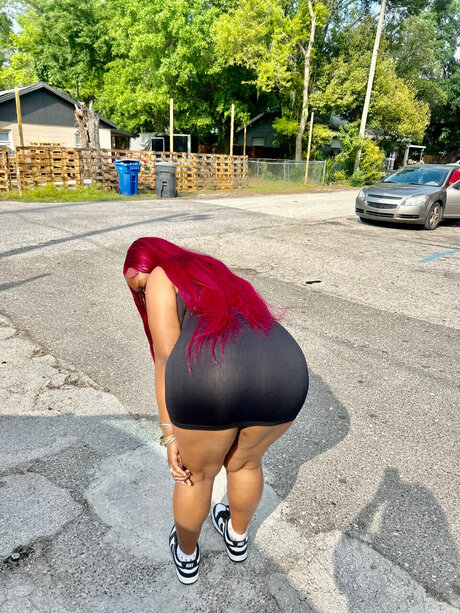 Nacktes geleaktes OnlyFans-Foto von Msnoogood