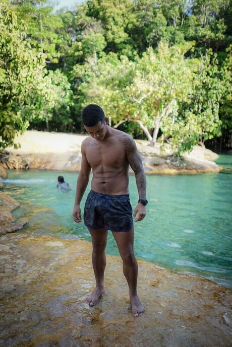 Nacktes geleaktes OnlyFans-Foto von Hugocolumbiano