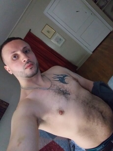Nacktes geleaktes OnlyFans-Foto von Papi Chulo Here Looking For So Fun