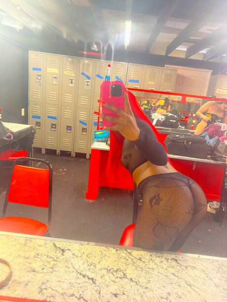 Nacktes geleaktes OnlyFans-Foto von 