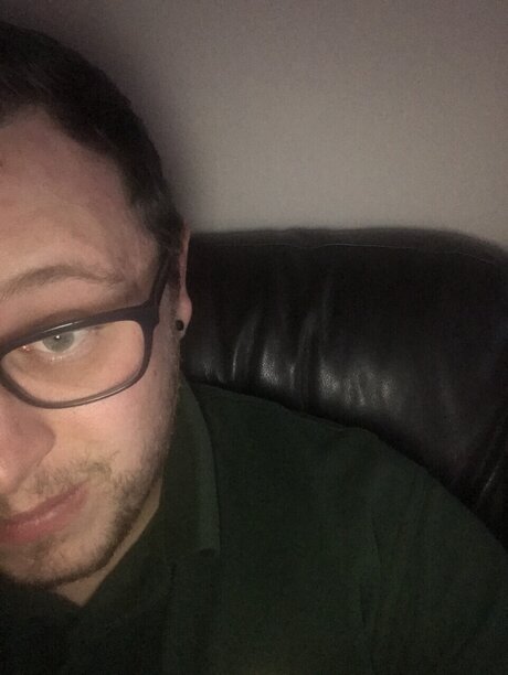 Nacktes geleaktes OnlyFans-Foto von Rich