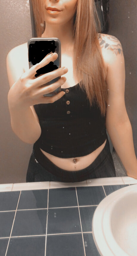 Nacktes geleaktes OnlyFans-Foto von U77974315