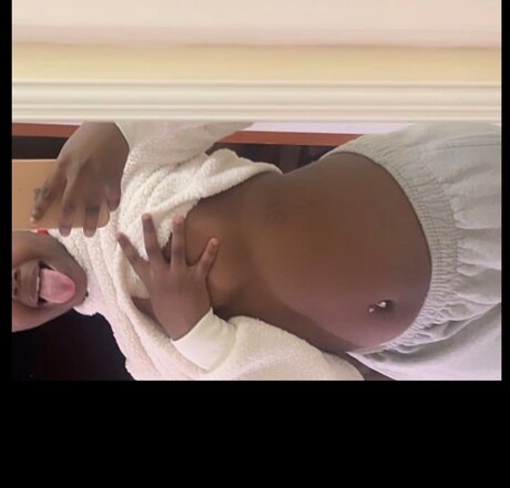 Nacktes geleaktes OnlyFans-Foto von She2nastyyy