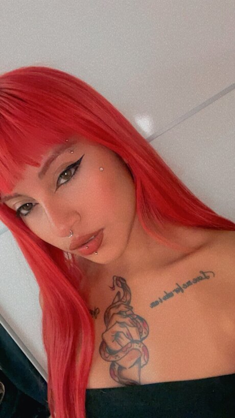 Nacktes geleaktes OnlyFans-Foto von N