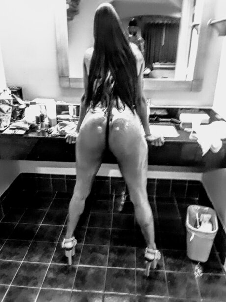 Nacktes geleaktes OnlyFans-Foto von Lewd313