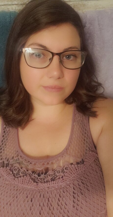 Nacktes geleaktes OnlyFans-Foto von Paige Belle