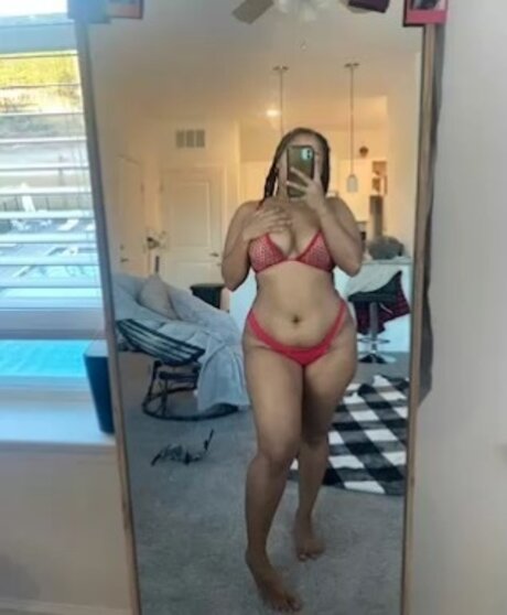 Nacktes geleaktes OnlyFans-Foto von Nixy