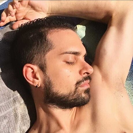 Nacktes geleaktes OnlyFans-Foto von Pasquale Italian Boy 