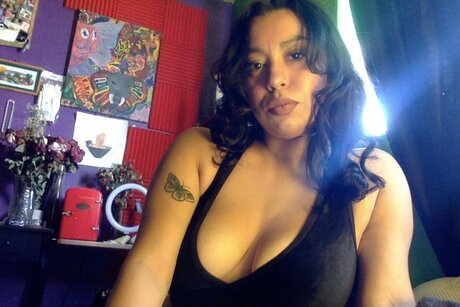 Nacktes geleaktes OnlyFans-Foto von Diemondz