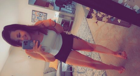 Nacktes geleaktes OnlyFans-Foto von Ashley Marie