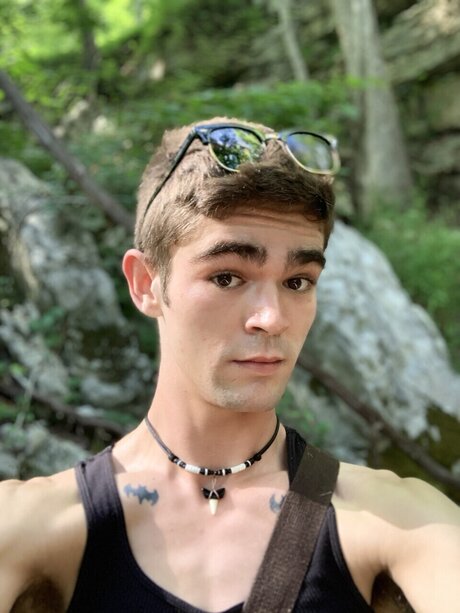 Nacktes geleaktes OnlyFans-Foto von Tyler  Harrod