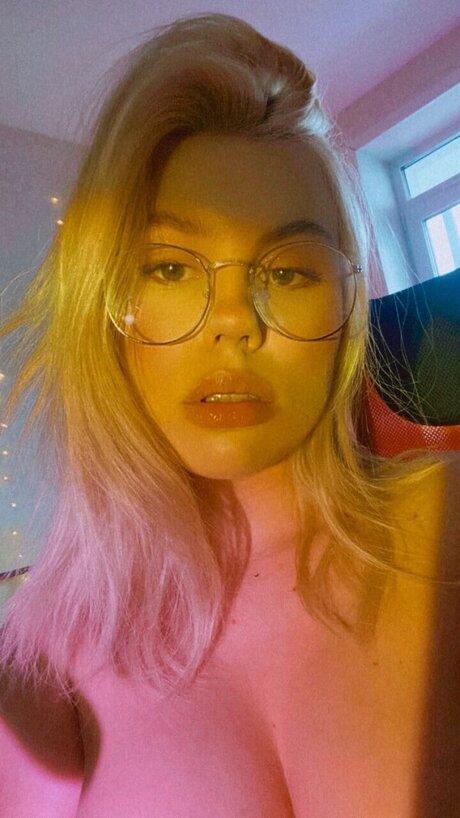Nacktes geleaktes OnlyFans-Foto von Jesse Ryan